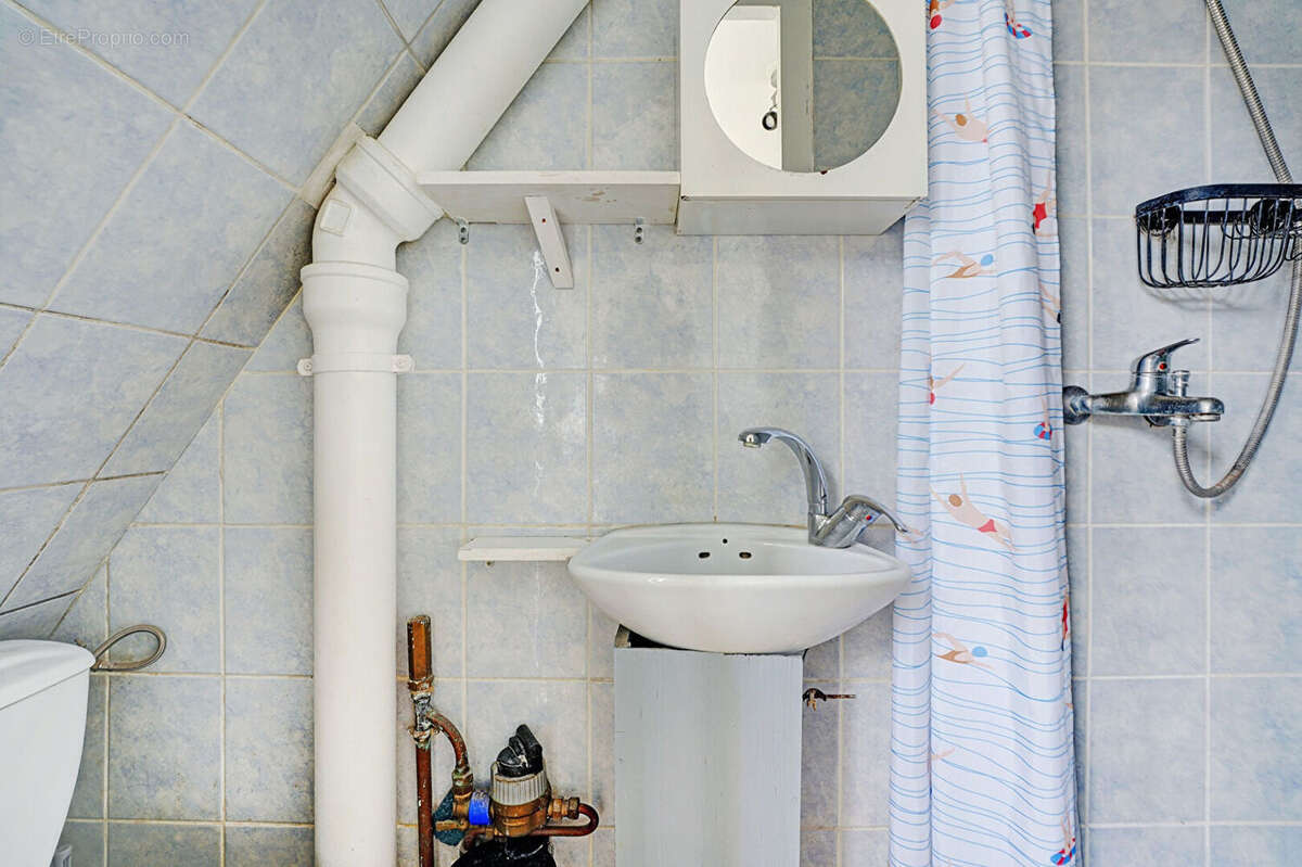 Appartement à PARIS-20E