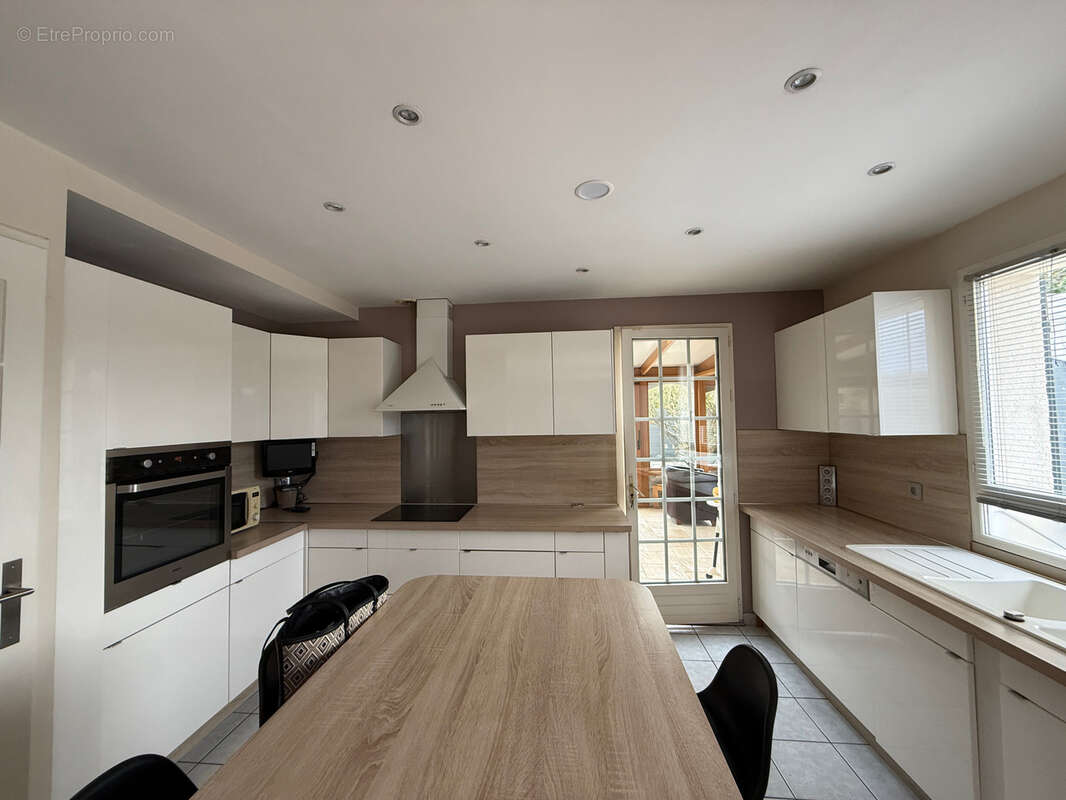 Maison à LES ALLUETS-LE-ROI