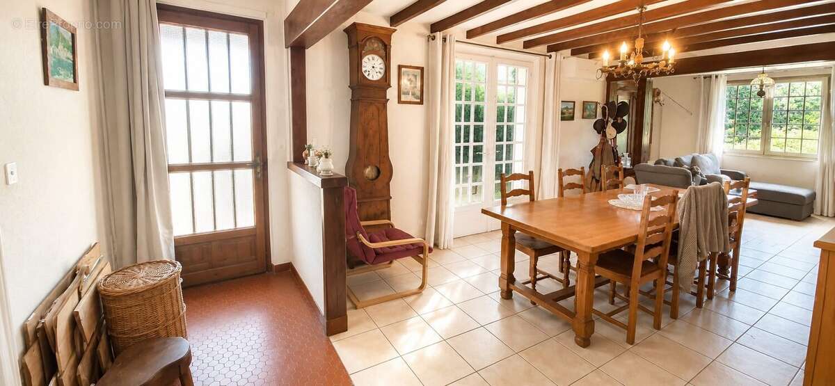 Maison 88 m² à Bazas  - photo 2