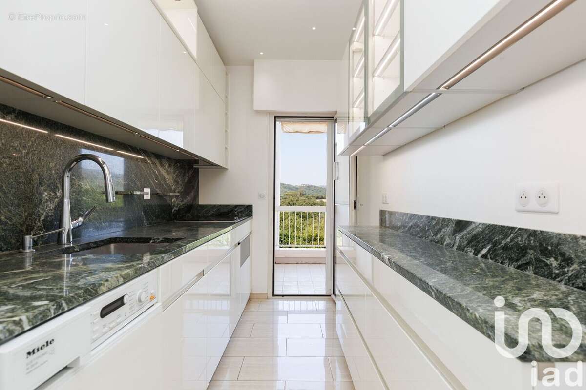 Photo 2 - Appartement à MANDELIEU-LA-NAPOULE