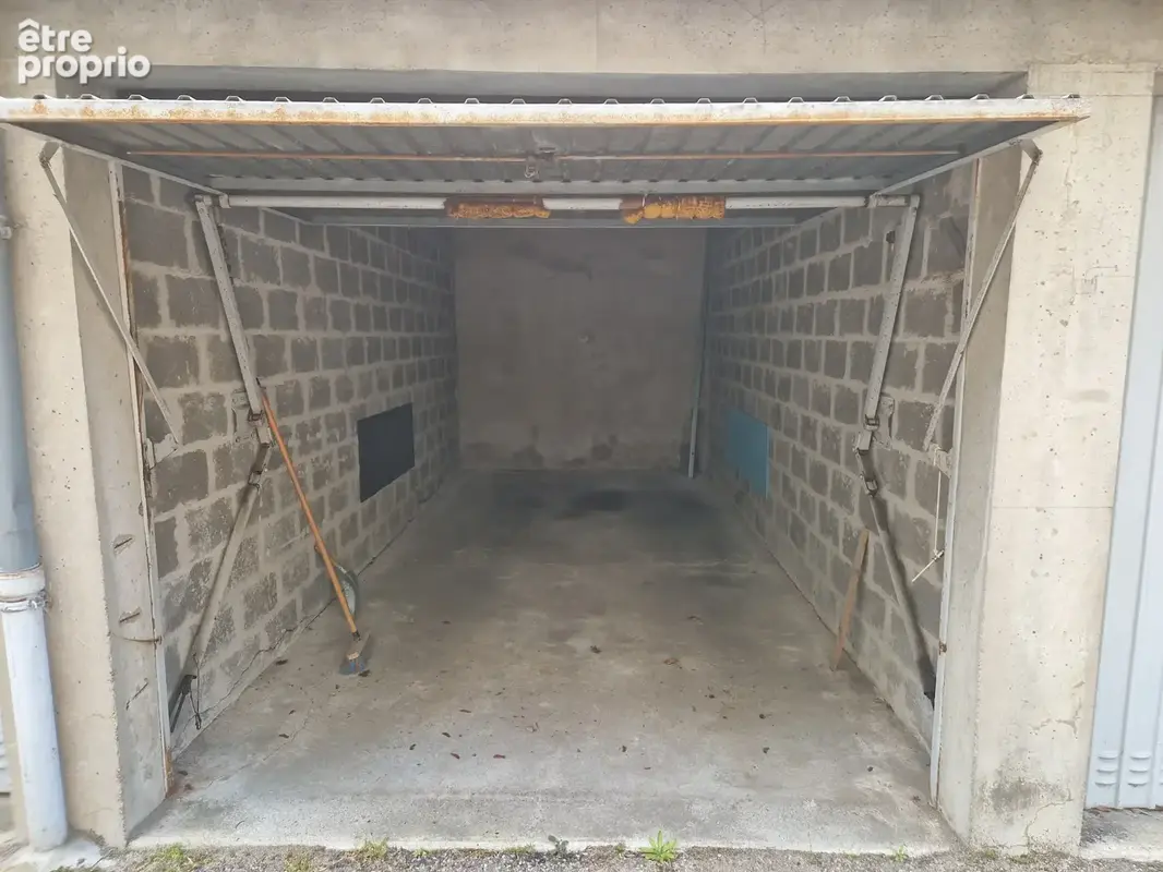 Centre ville T2 avec garage - idéal investisseur - photo 13