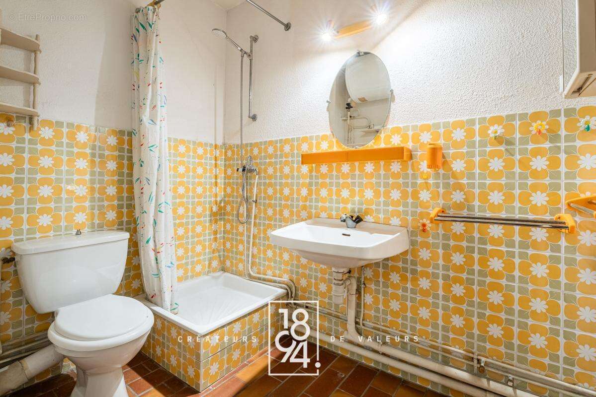 Appartement à SAINT-CYR-SUR-MER