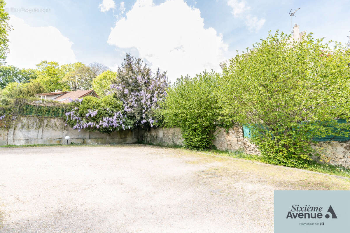 Appartement à SAVIGNY-SUR-ORGE