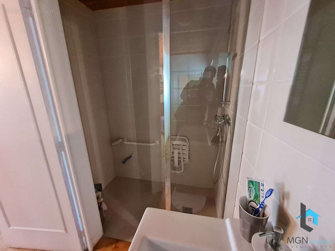 A vendre longere 97 m² - photo 9