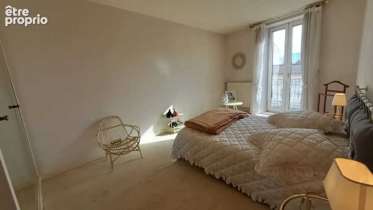 VILLA FAMILIALE D’EXCEPTION   Piscine 10×5, suite parentale XXL, garage indépendant... - photo 12