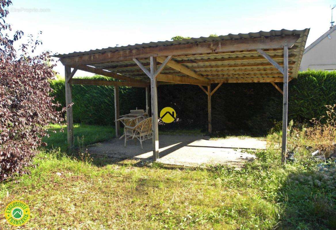 Maison à SURY-PRES-LERE