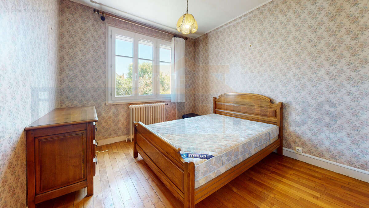 Maison à BOIS-D'ARCY