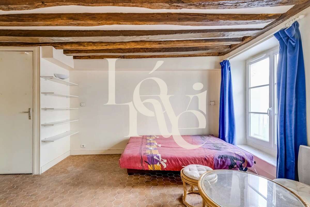 Appartement à PARIS-5E