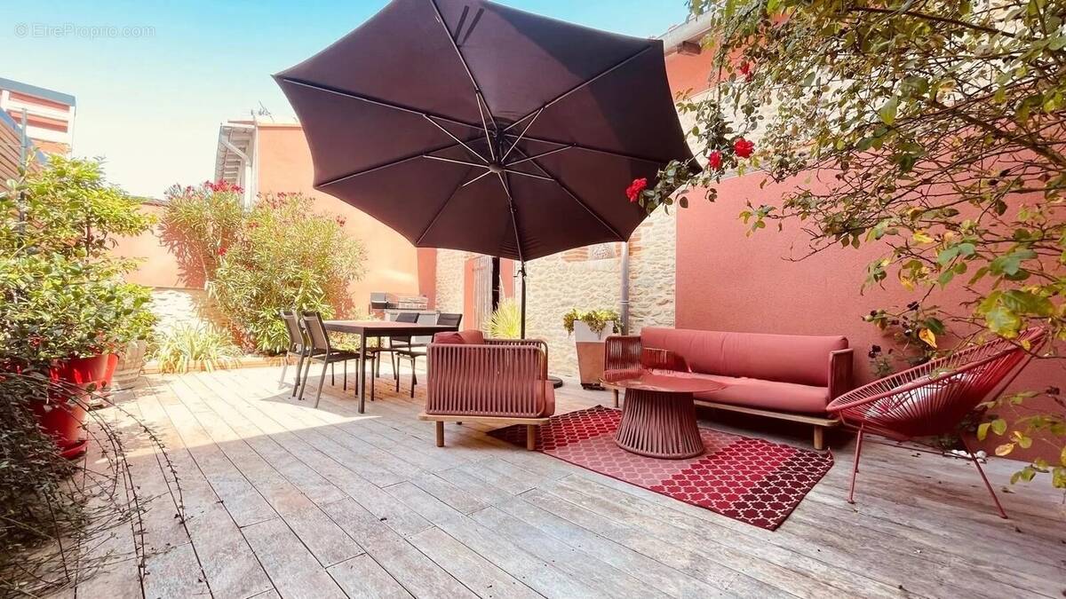 Maison à VILLEFRANCHE-DE-LAURAGAIS