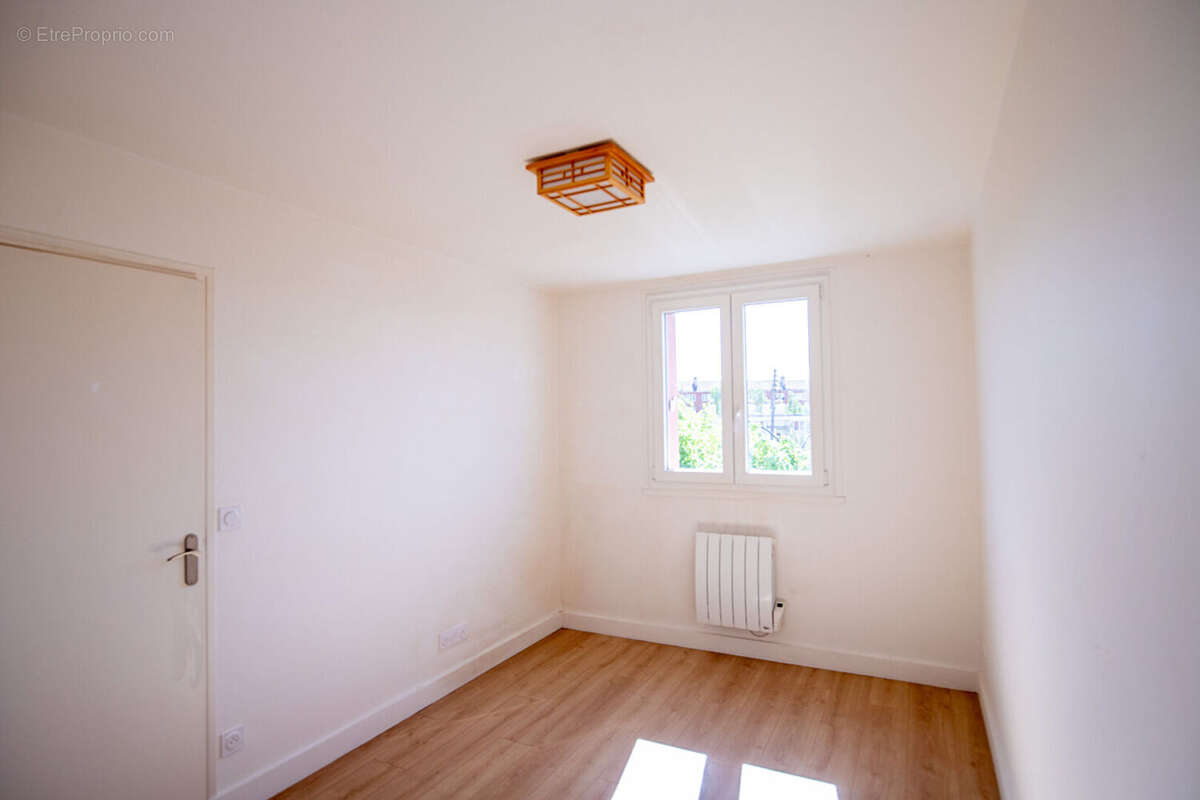 Appartement à CHATILLON