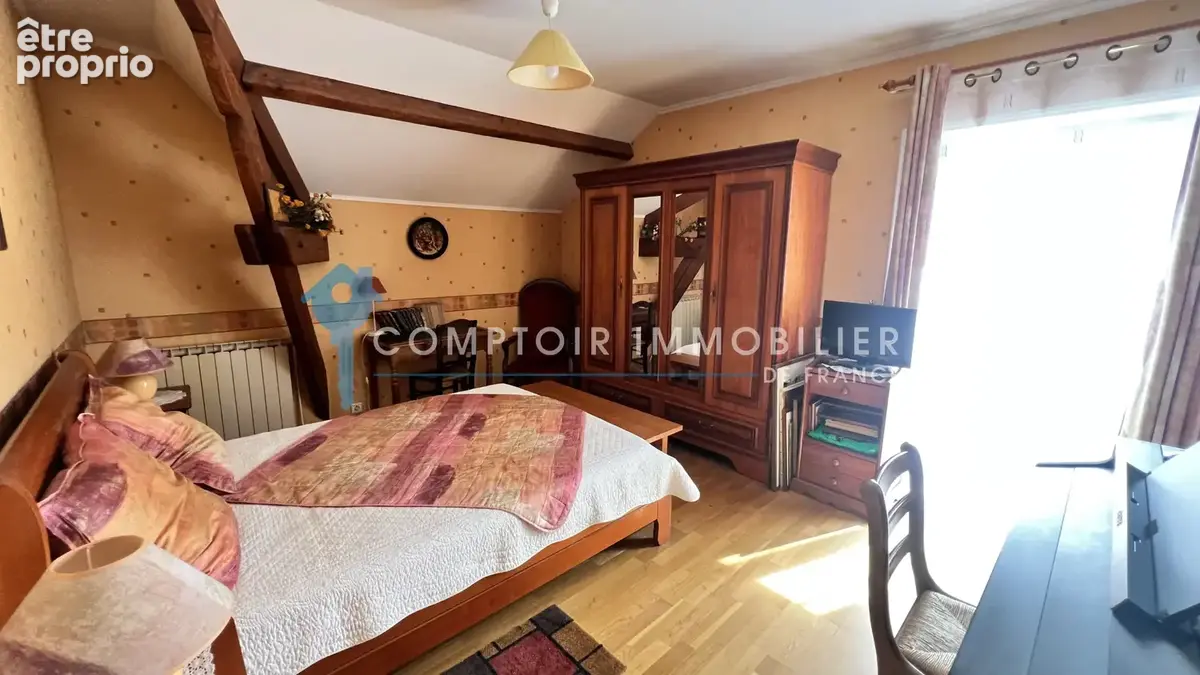 Propriété avec maison 260m2 et dépendance aménageable - photo 24