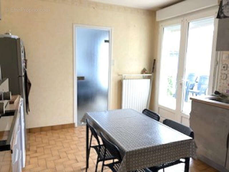 Maison à NIEUL-LE-DOLENT