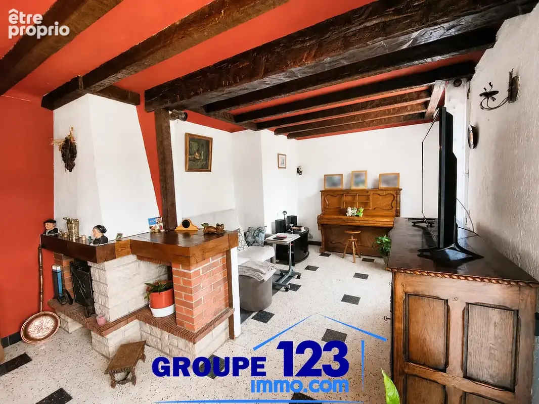 Sur les hauteurs de Laroche-Saint-Cydroine   Une maison familiale à découvrir - photo 6