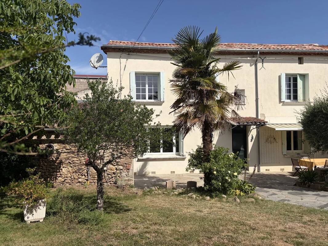 Maison à MONESTIES