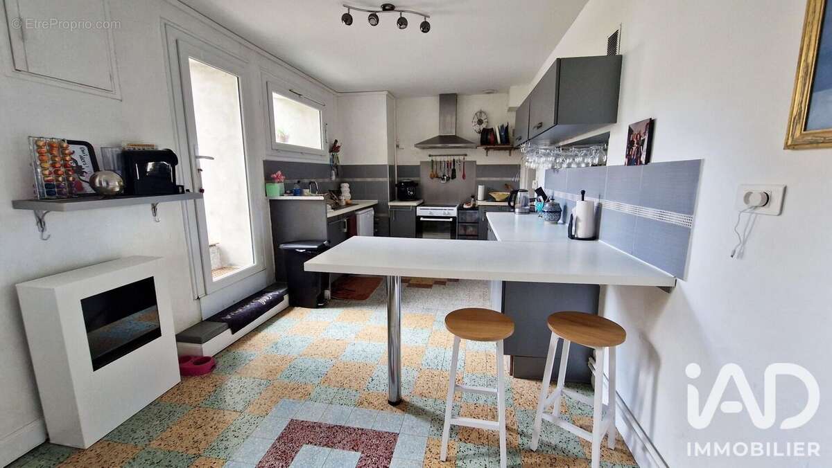 Maison 130 m² à Xanton-Chassenon  - photo 2