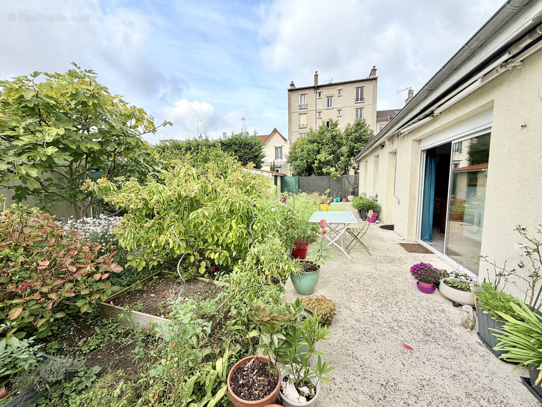 Maison à MAISONS-ALFORT
