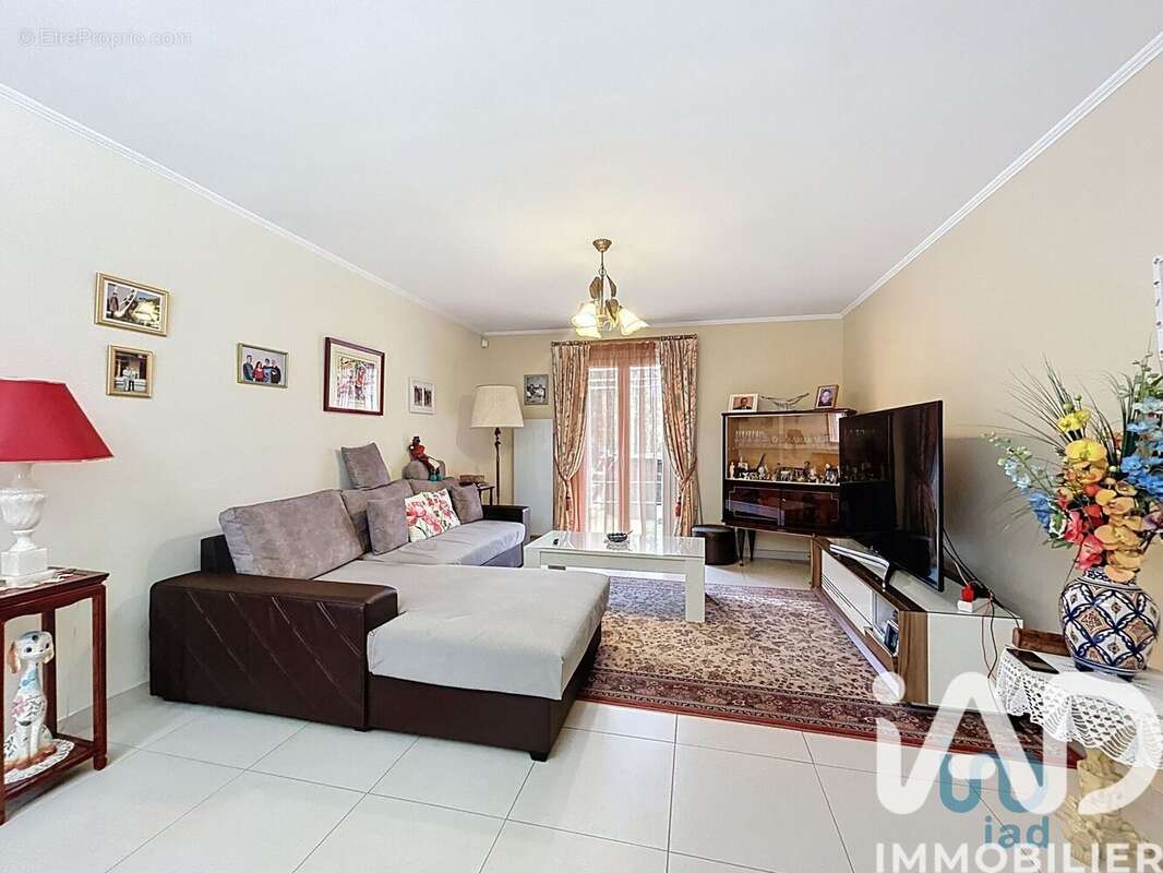 Photo 5 - Maison à LE CANNET