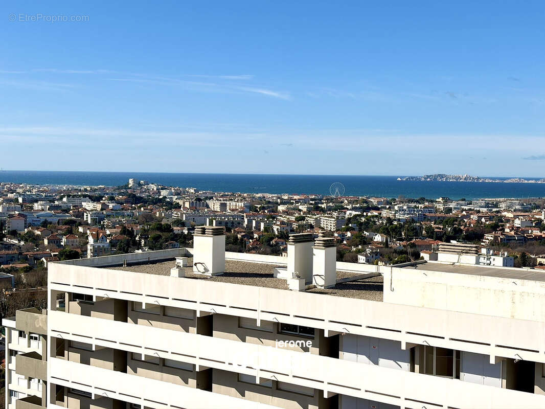 Appartement à MARSEILLE-9E