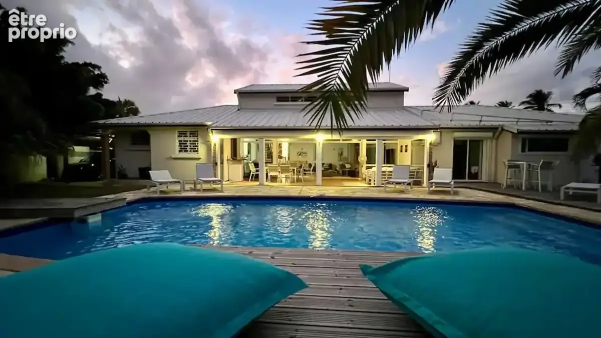 Maison à LE GOSIER