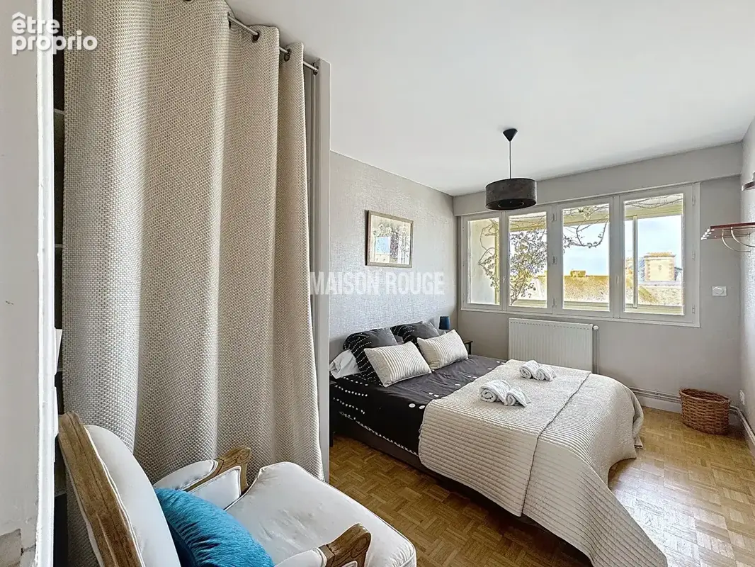 appartement-t3-renove-vue-mer-loggia-rochebonne-saint-malo - photo 11