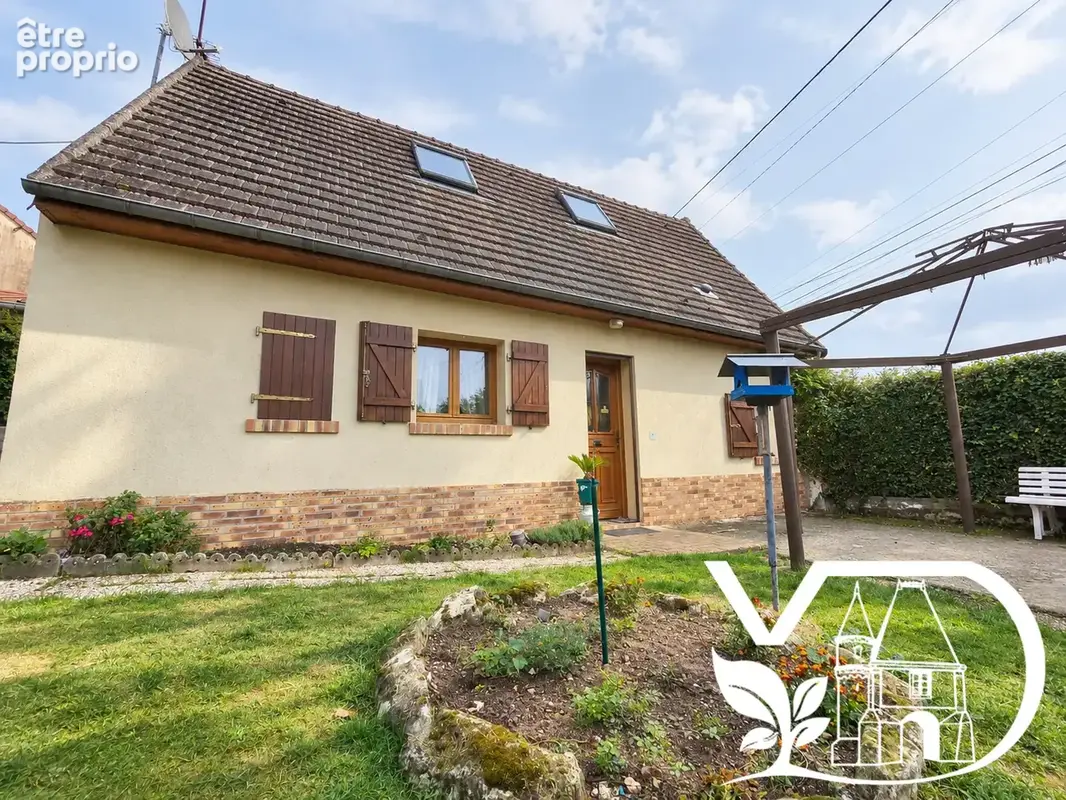 Maison avec dependance a saisir - photo 1