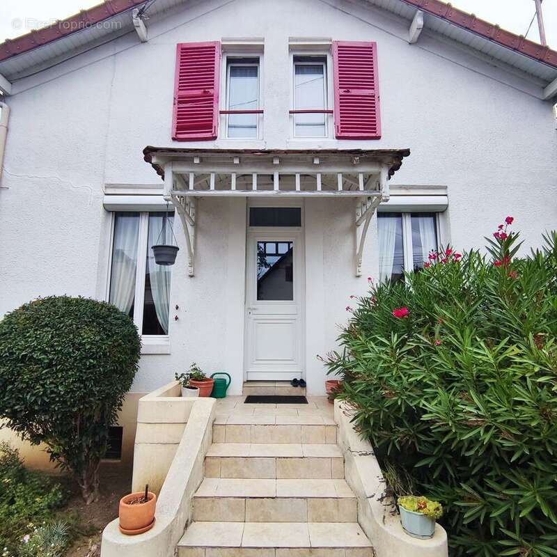 Maison à FRANCONVILLE