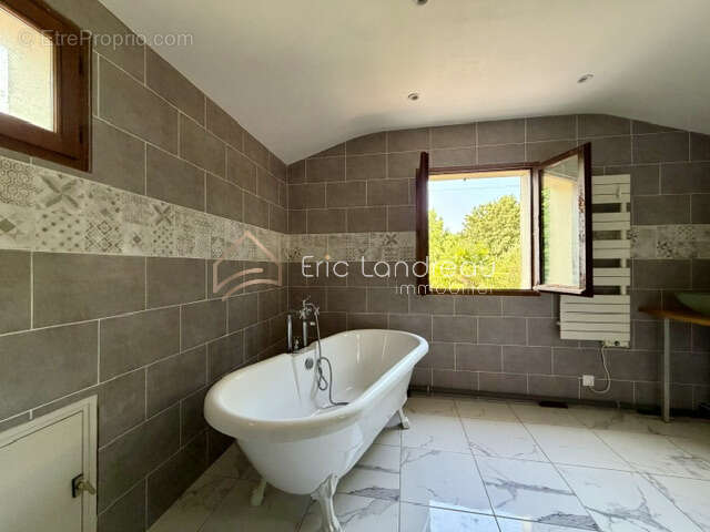 Maison 7 pièces - Terrain de 4186 m2 - photo 8