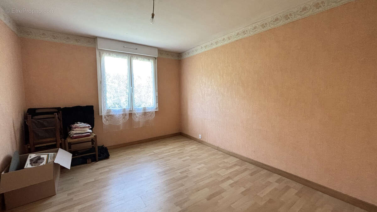 Maison à LE RELECQ-KERHUON