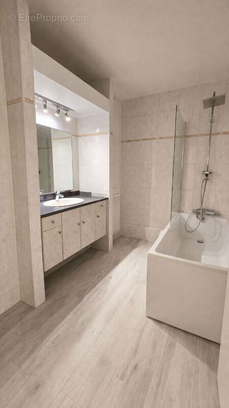 Appartement à VERSAILLES