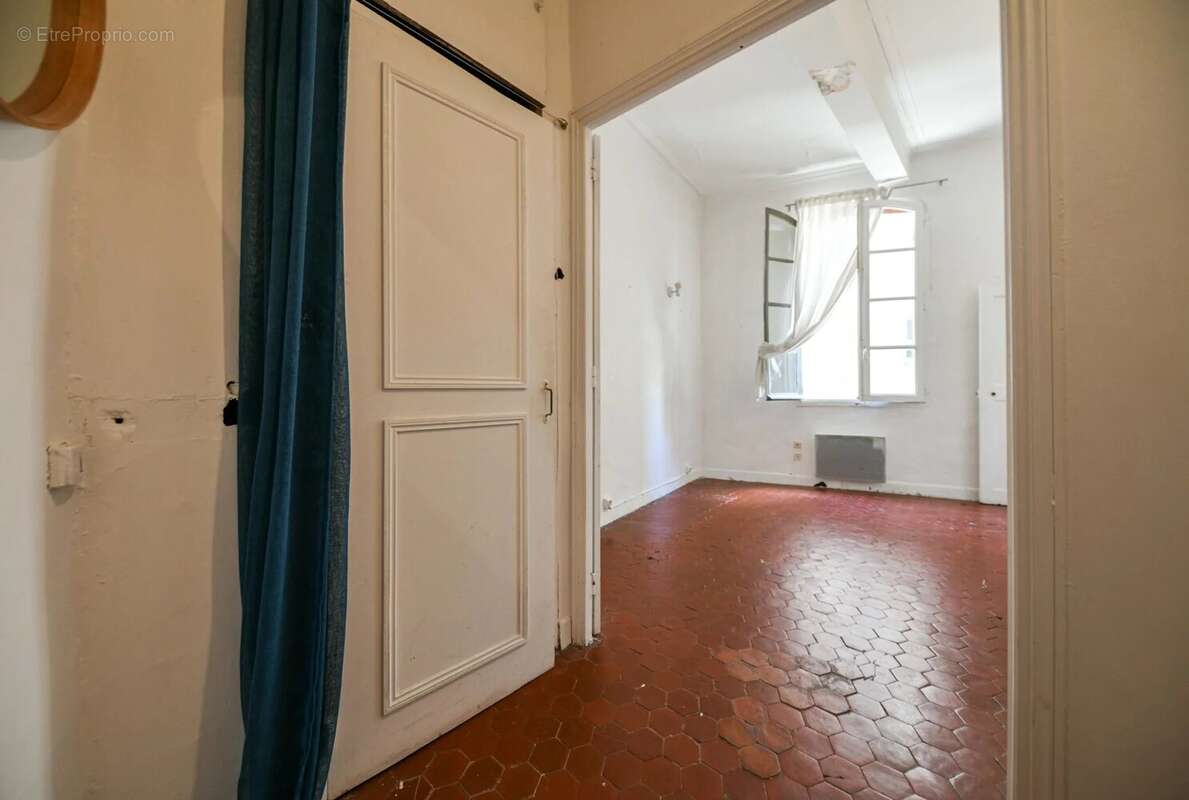 Appartement à UZES