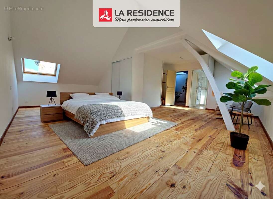 Maison 262 m² à Anet  - photo 6