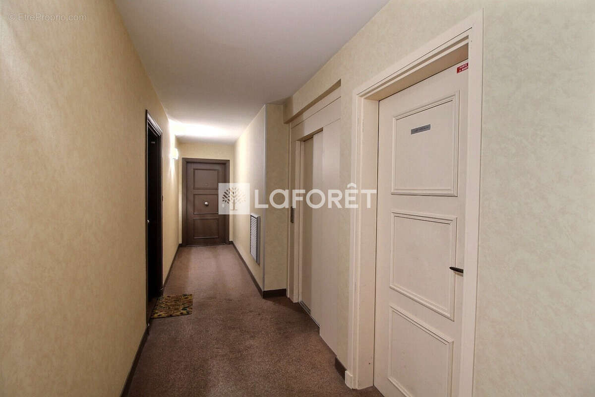Appartement à RUEIL-MALMAISON