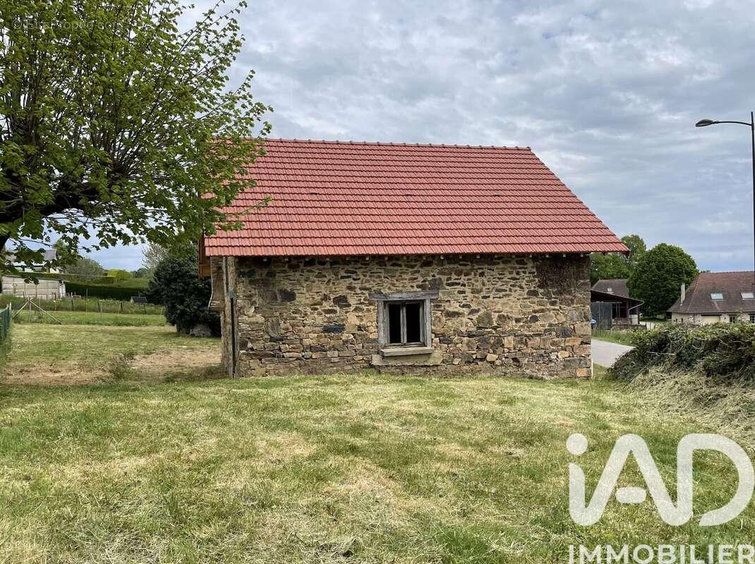 Photo 4 - Maison à SAINT-GERMAIN-LES-BELLES