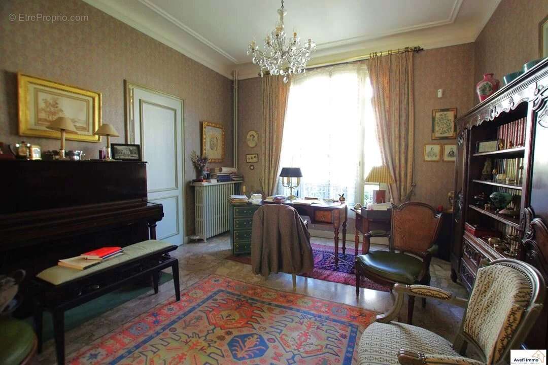 Maison à SAINT-CLOUD