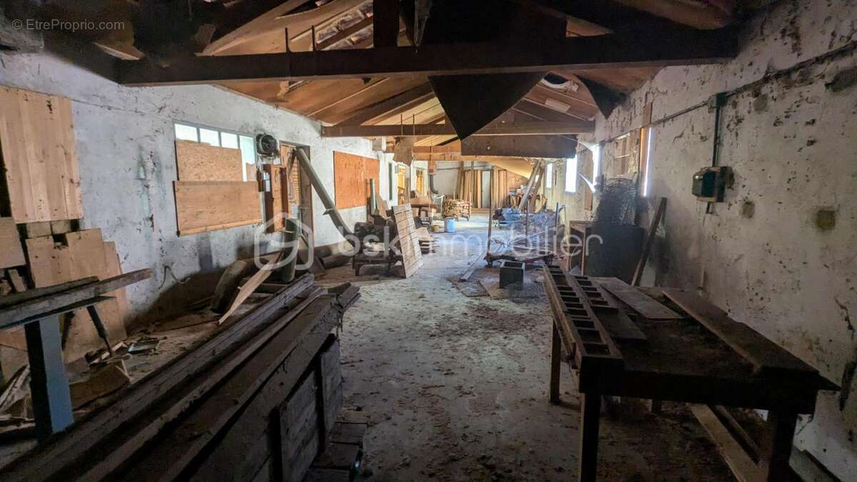 Appartement à SALT-EN-DONZY