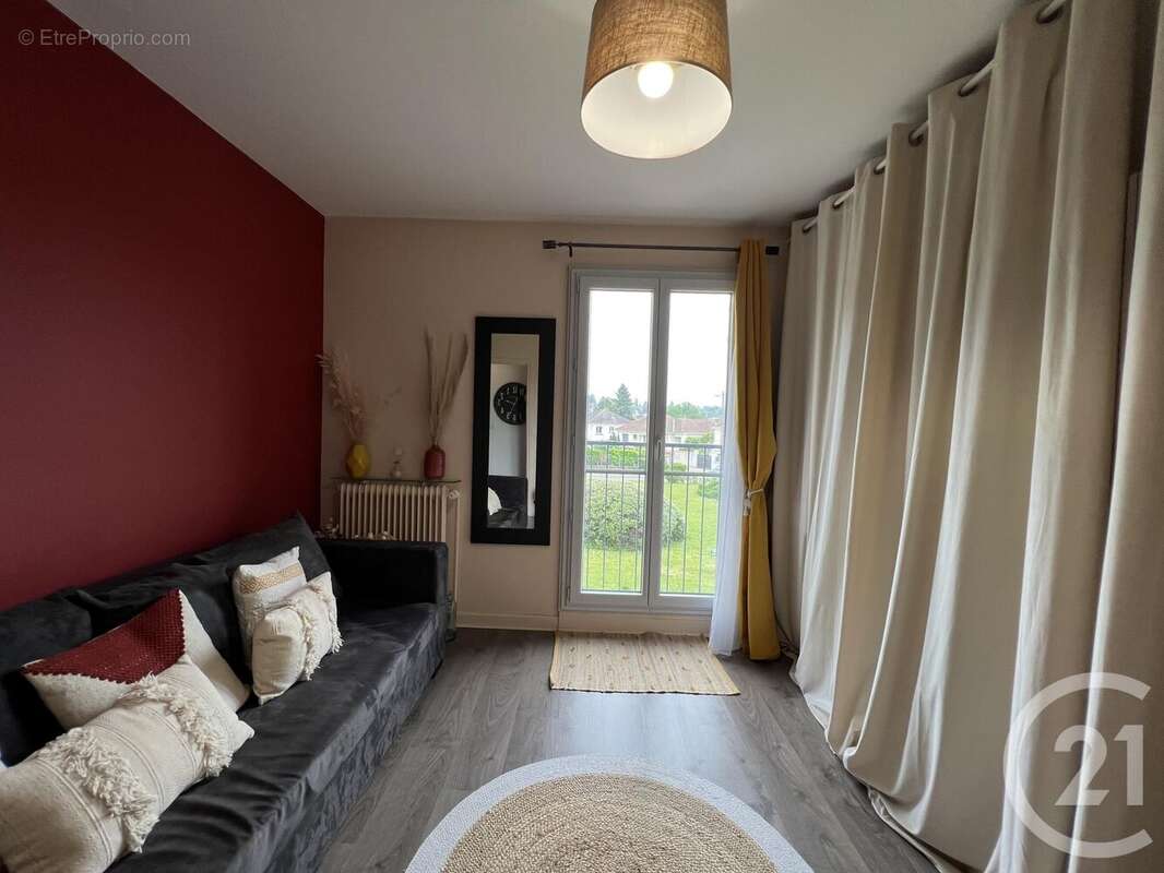 Appartement à MOULINS