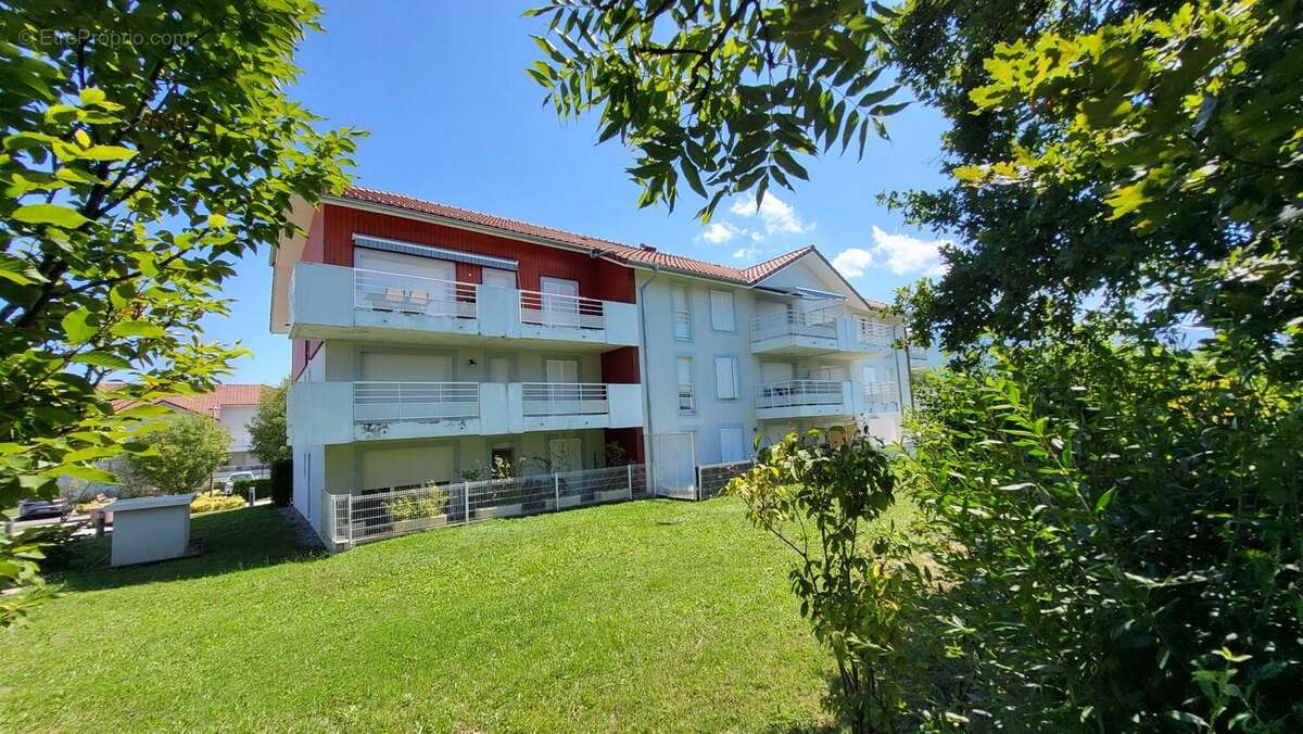 Appartement à SEYNOD