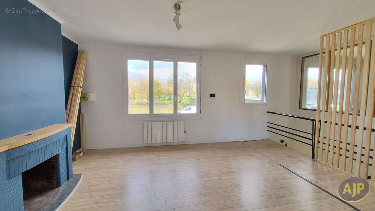 Appartement à SAINT-PHILBERT-DE-GRAND-LIEU