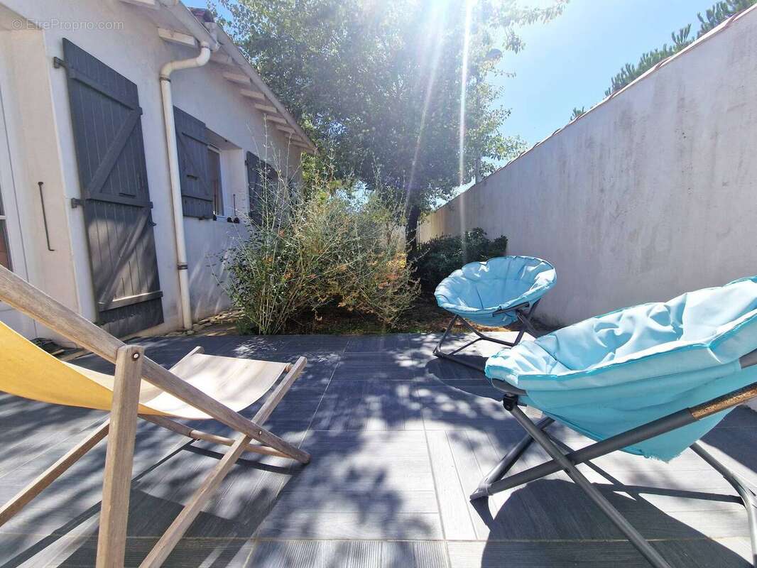 Maison à LA COUARDE-SUR-MER