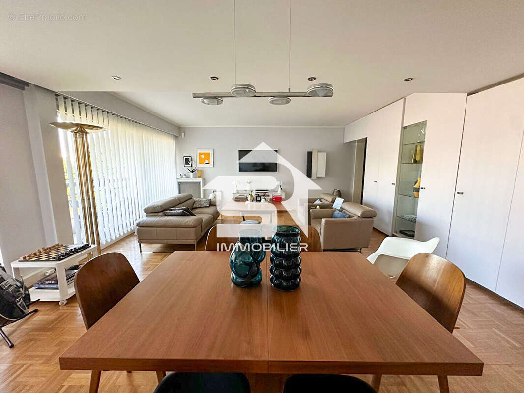 Appartement à NOGENT-SUR-MARNE