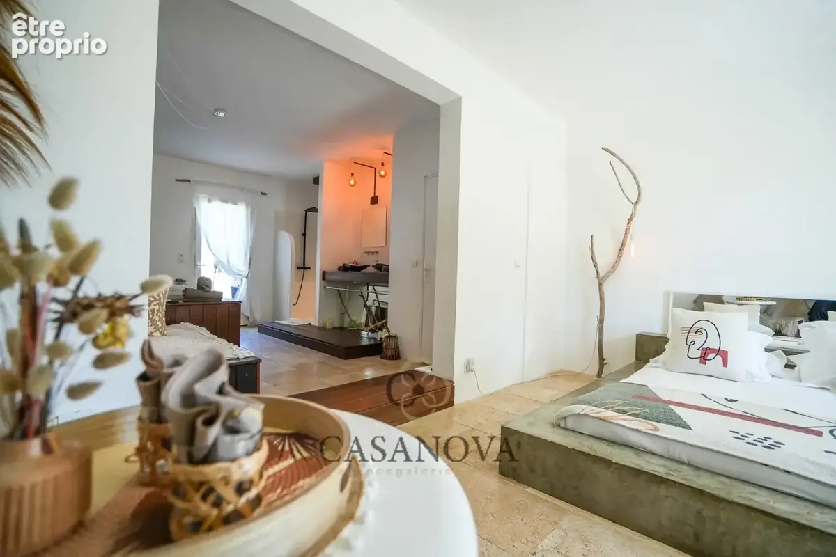 Mas Camarguais de 250 m² sur 2.6 hectares de terrain proche de Montpellier - photo 11