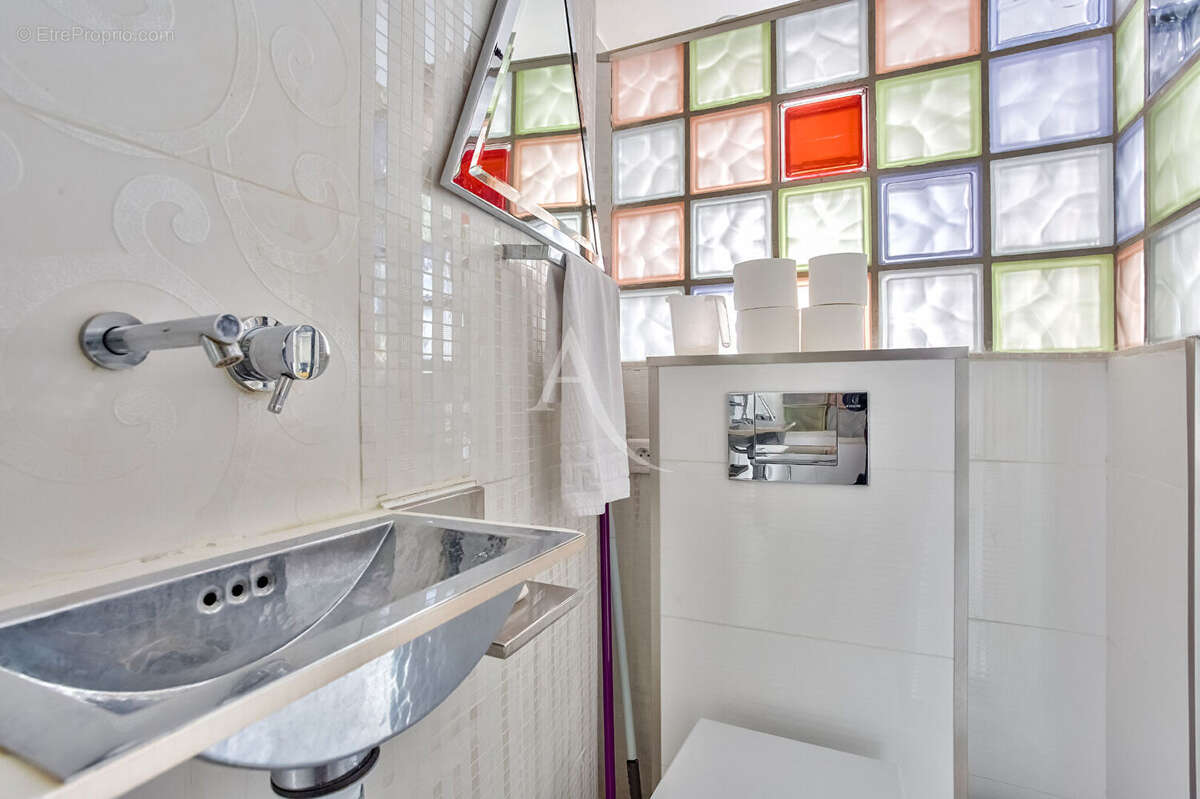 Appartement à PARIS-7E