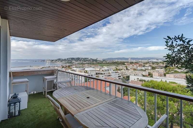 Appartement à MARSEILLE-8E