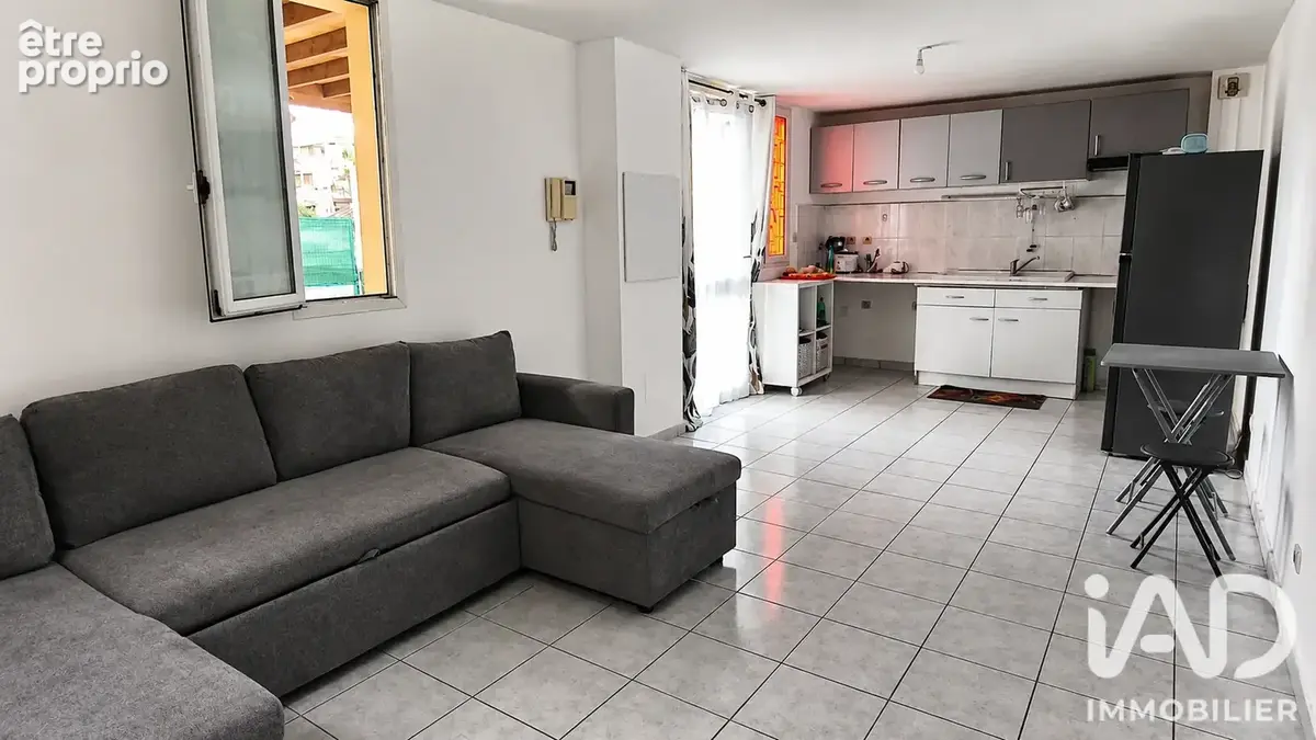 Photo 1 - Appartement à SAINT-DENIS