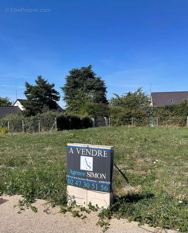 Terrain constructible proche commerces - photo 2