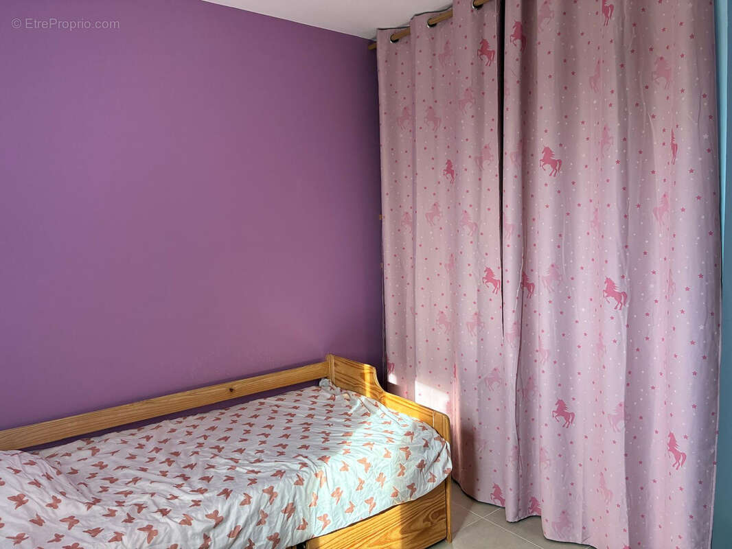 Maison à BELLEGARDE