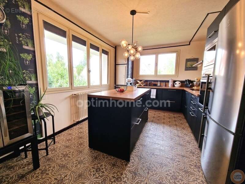 Maison à BRUYERES-LE-CHATEL