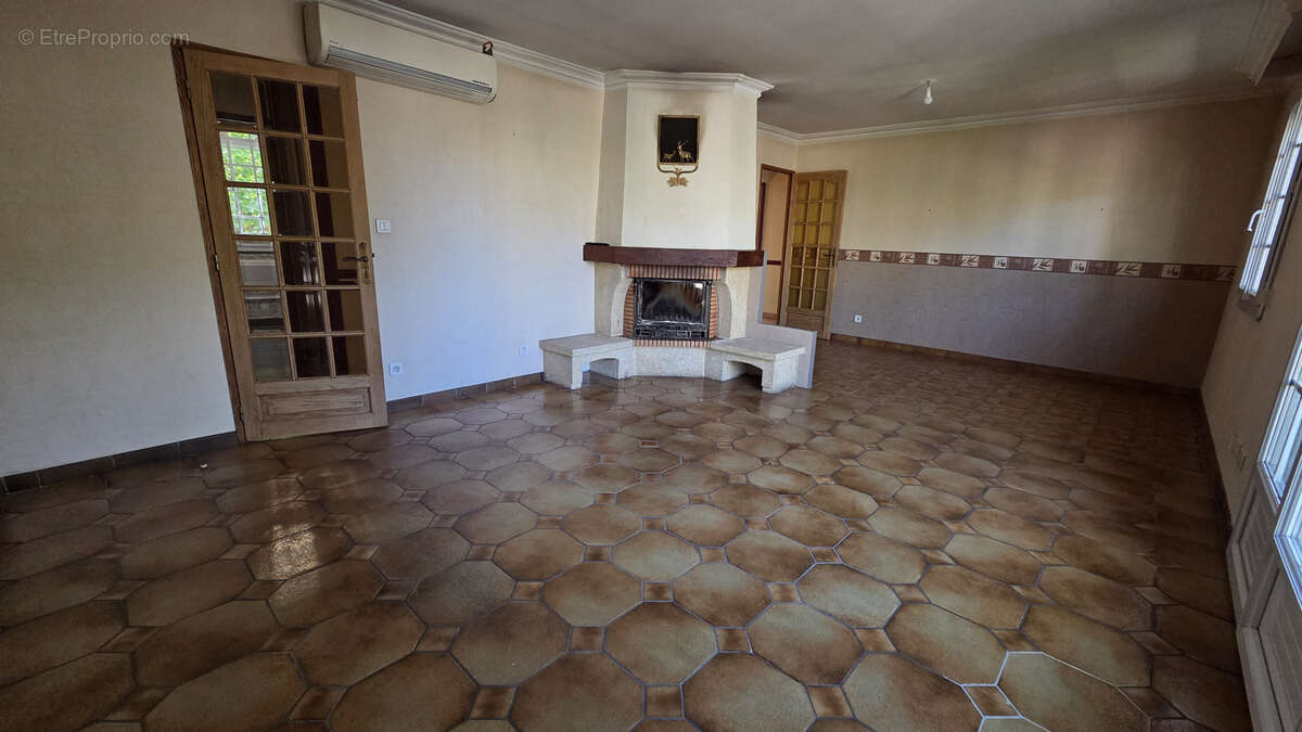 Maison à LIMEIL-BREVANNES