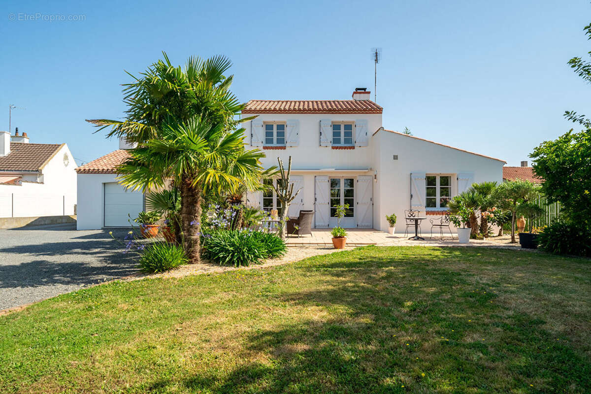 Maison à SAINT-PHILBERT-DE-GRAND-LIEU