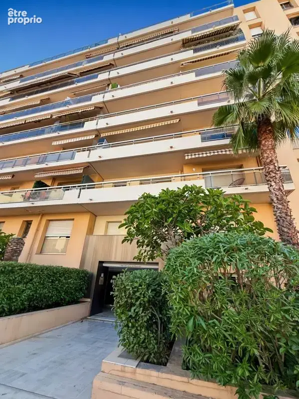 NICE Jardins de Cessole F1 33m² étage élevé balcon cave parking - photo 14